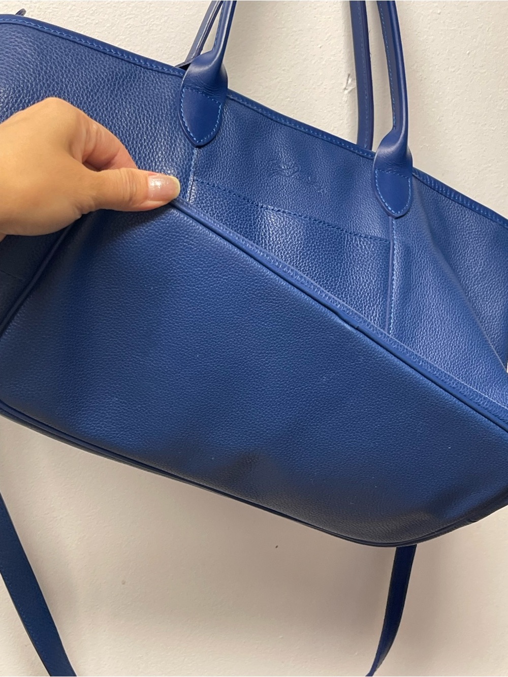 LONGCHAMP Navy Le Foulonne Zip Top Pebbled Leather Tote with Detachable Strap - Picture 12 of 16